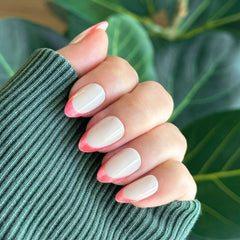 Hot Strawberry Velvet French - Press-On | Medium | Almond